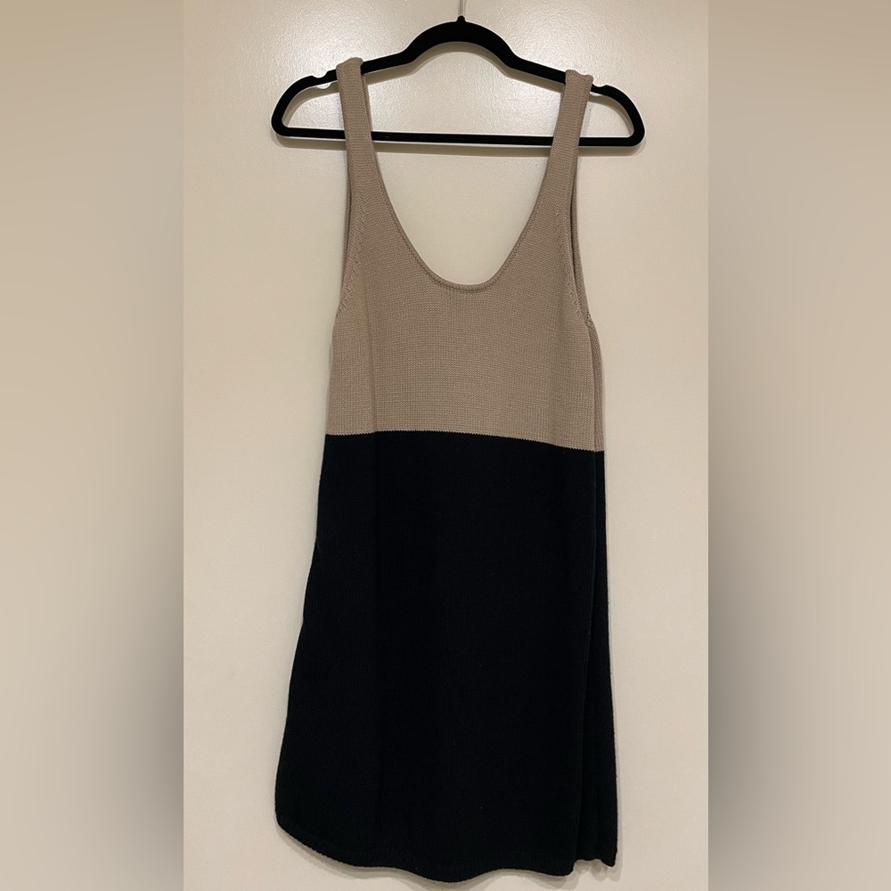 NWT Tobi “Don’t Look Back Sweater Dress”